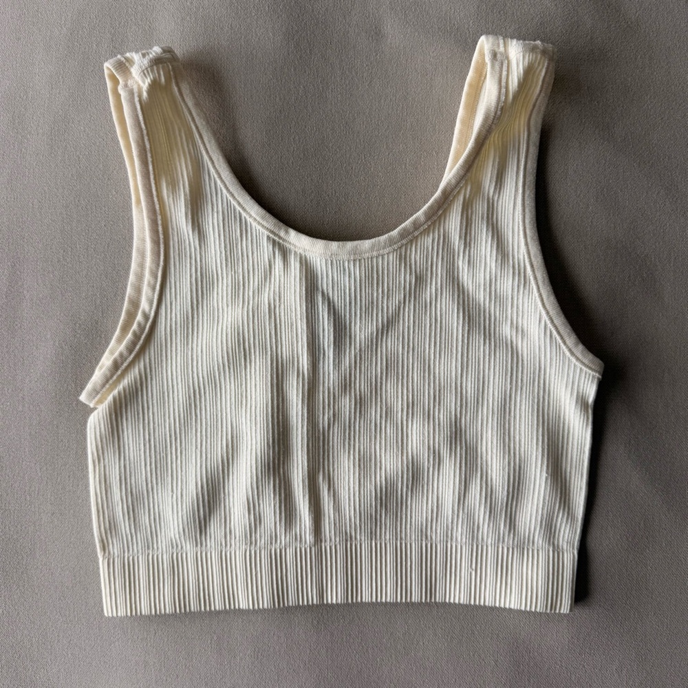 Ribbed Henley Crop Top - Picture 2 of 3